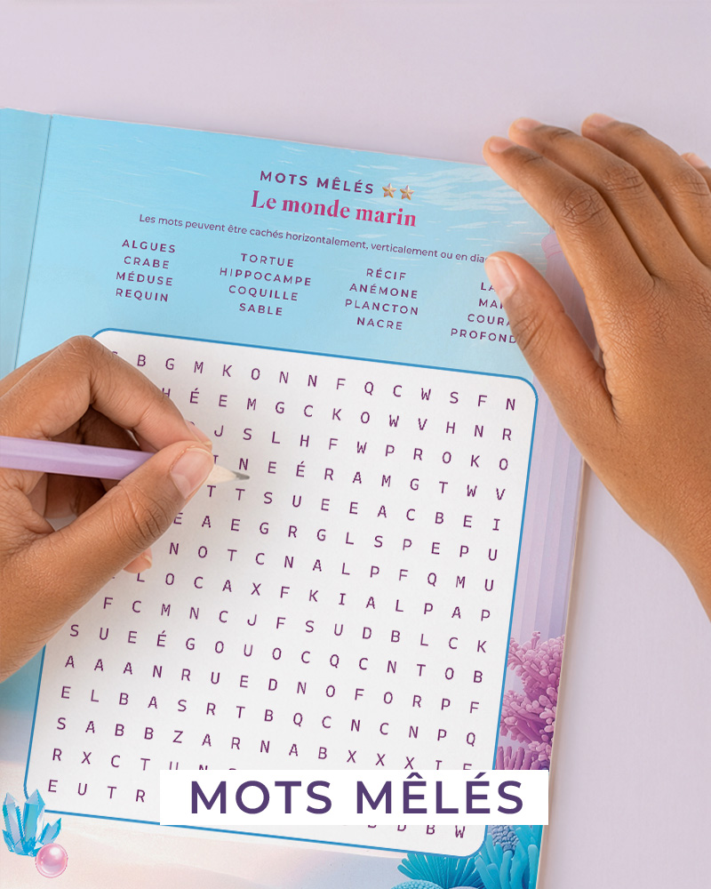 Retrouve les mots cachés dans l’univers marin.